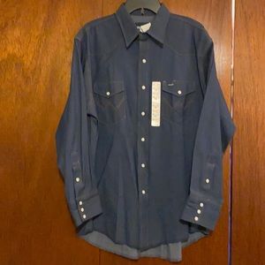 BRAND NEW Wrangler men’s long sleeve shirt